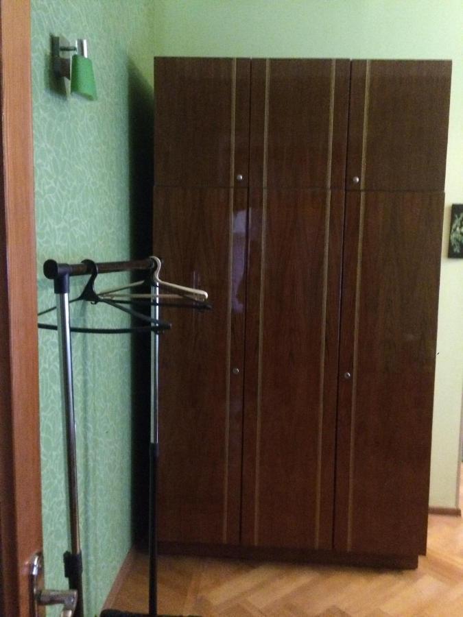 Guesthouse Raisa Qvareli Exteriör bild