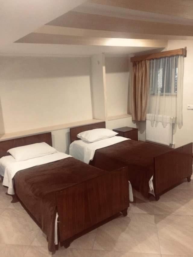Guesthouse Raisa Qvareli Exteriör bild